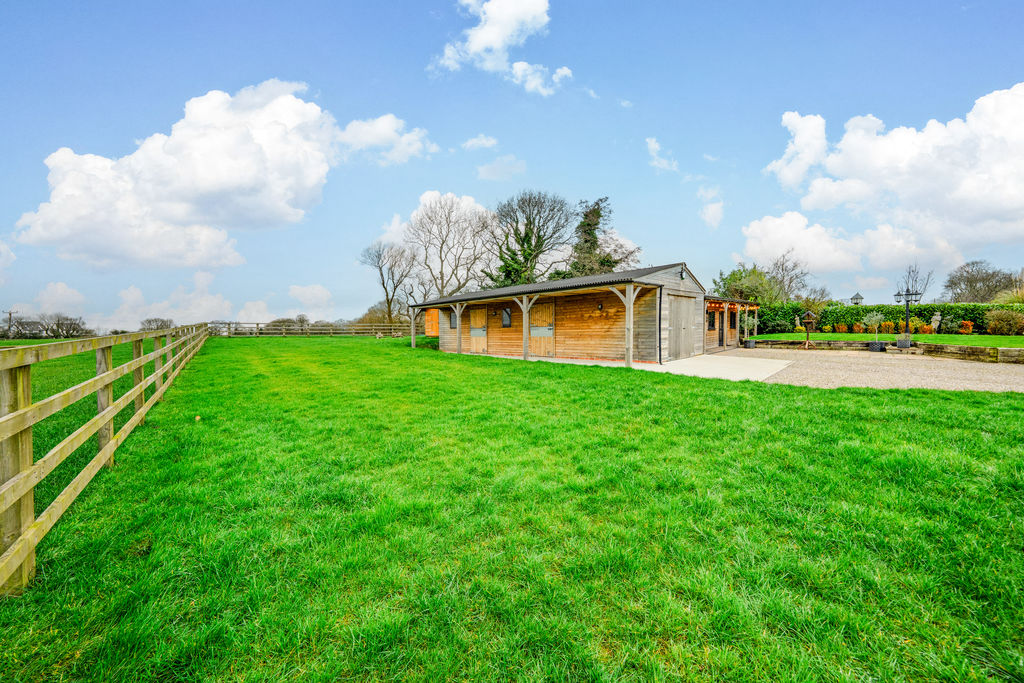 10 Carr House Lane Wrightington